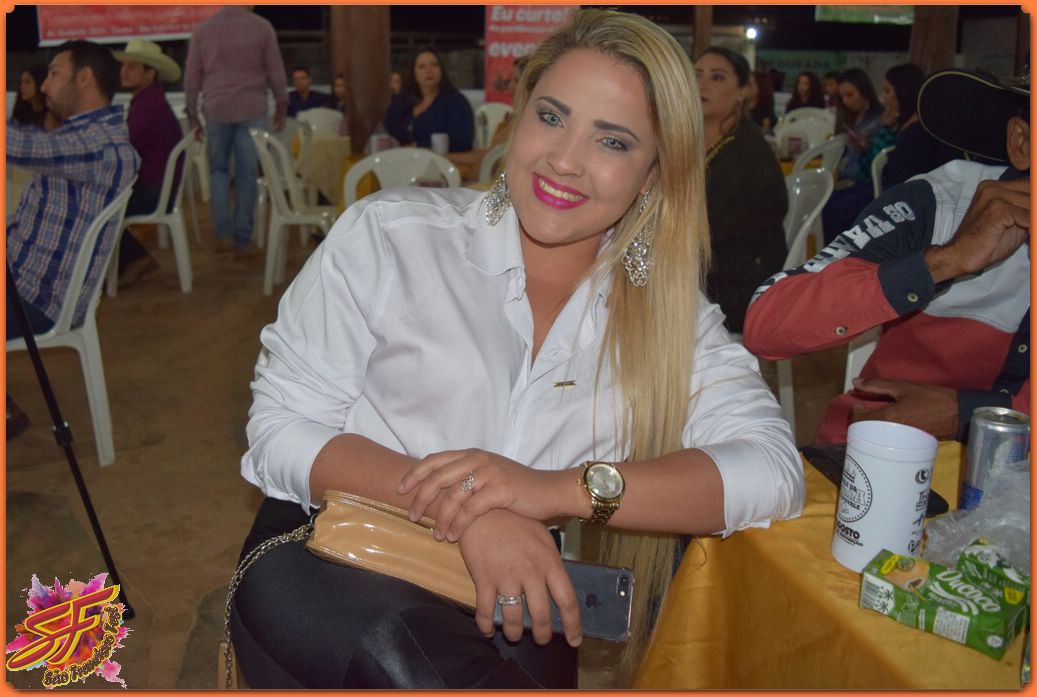 BAILE DA RAINHA DA EXPOVALE 2019